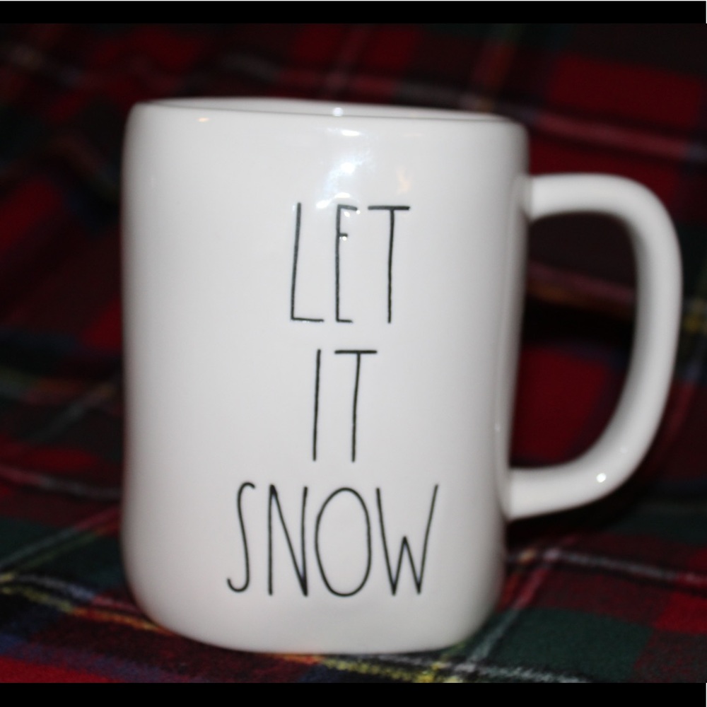 Rae Dunn “LET IT SNOW” mug